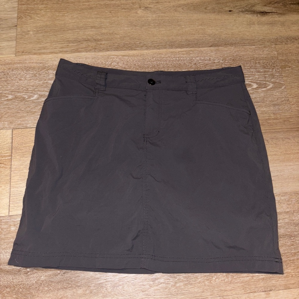 Eddie Bauer Charcoal Gray Skort Size 8